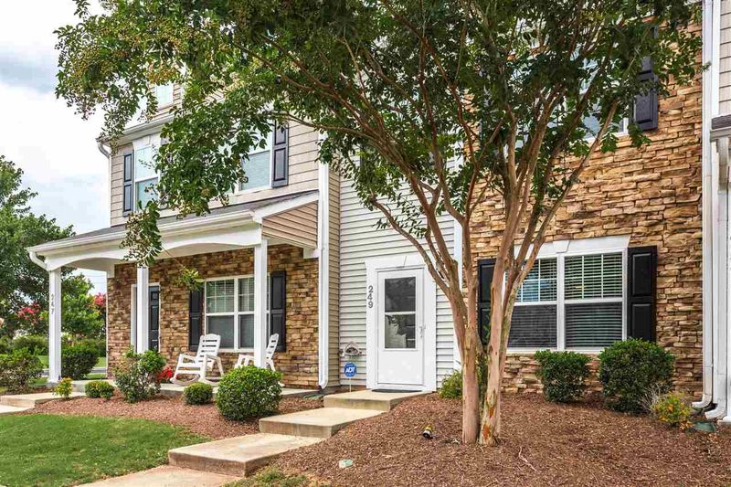 249 Hampshire Downs Dr, Morrisville, NC 27560