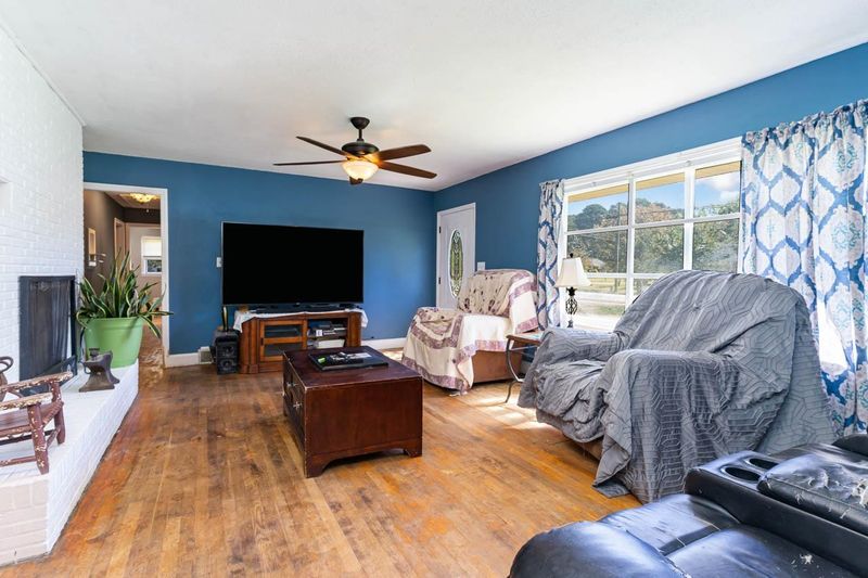 249 E Mason St, Franklinton, NC 27525