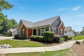 249 Nandina Ct, Fayetteville, NC 28311