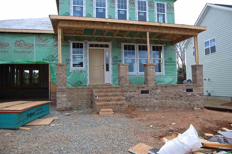 249 Pointe Park Cir, Holly Springs, NC 27540