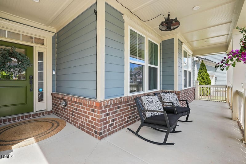 249 Scarlet Tanager Cir, Holly Springs, NC 27540