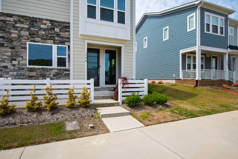 249 Wendover Pw, Pittsboro, NC 27312