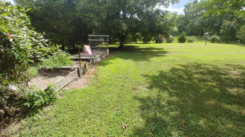 2490 Earpsboro Rd, Zebulon, NC 27597
