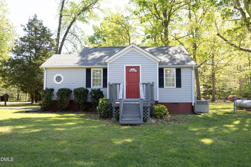 2490 Freshwater Rd, Haw River, NC 27258