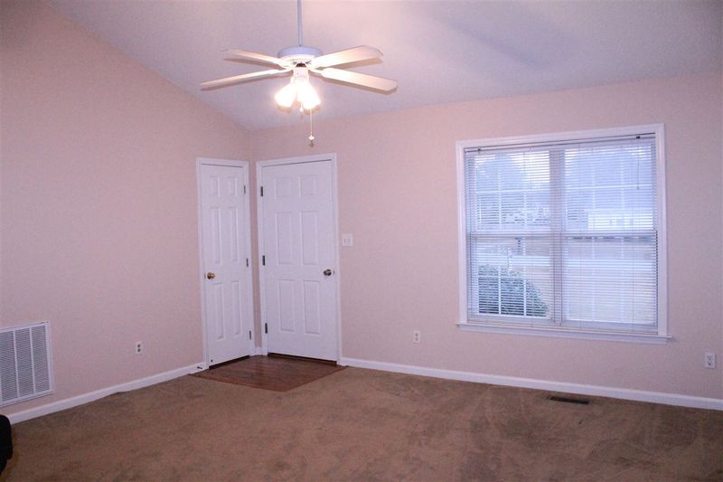 2492 Sumter Dr, Garner, NC 27529