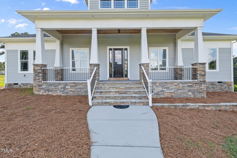 2493 Nc 242 , Benson, NC 27504