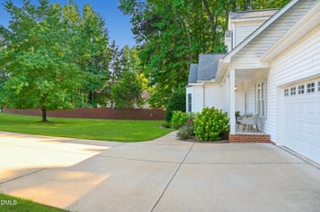 25 Allyson Ct, Youngsville, NC 27596