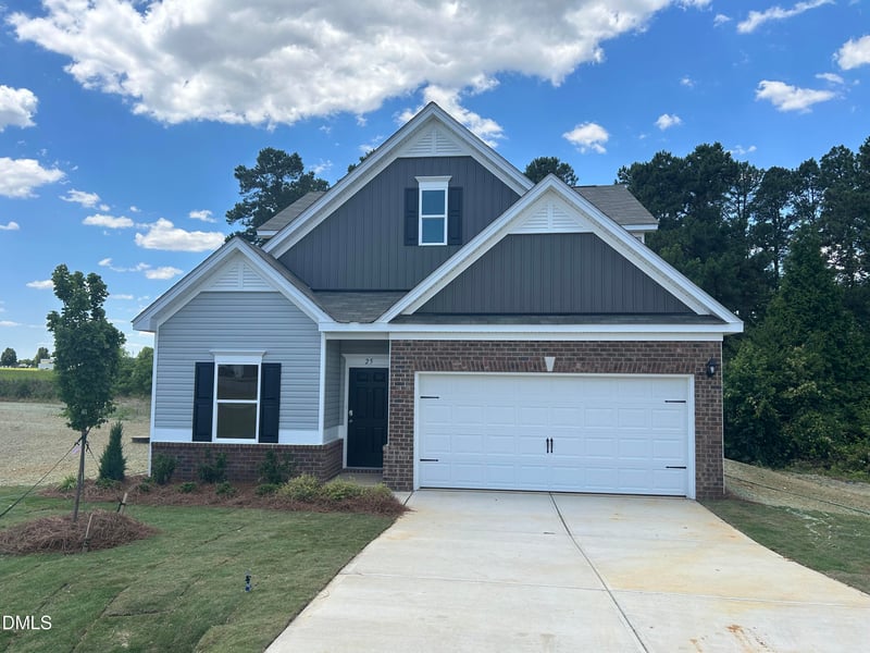 25 American Marigold Dr, Benson, NC 27504