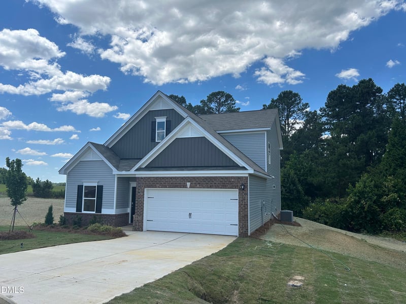 25 American Marigold Dr, Benson, NC 27504