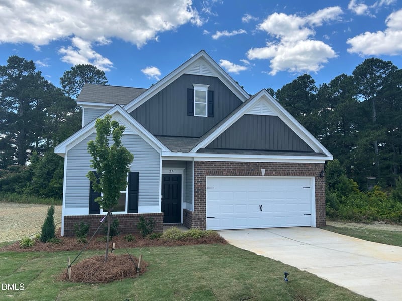 25 American Marigold Dr, Benson, NC 27504