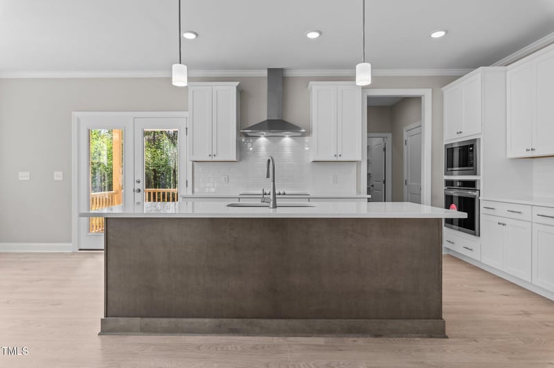 25 Arbor Dr, Youngsville, NC 27596