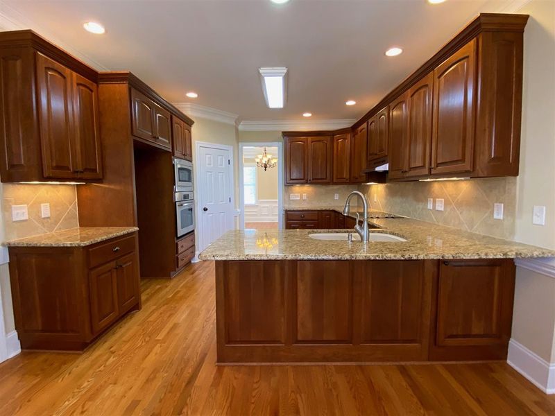 25 Aviary Ct, Clayton, NC 27520