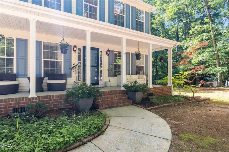25 Ballinger Dr, Youngsville, NC 27596