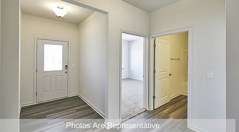 25 Blue Aspen Dr, Fuquay Varina, NC 27526