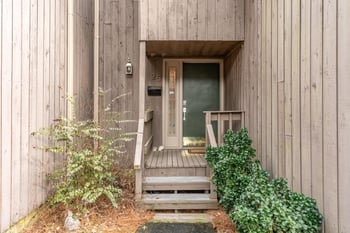 25 Bluff Trl, Chapel Hill, NC 27516