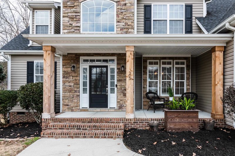 25 Bottomland Dr, Youngsville, NC 27596