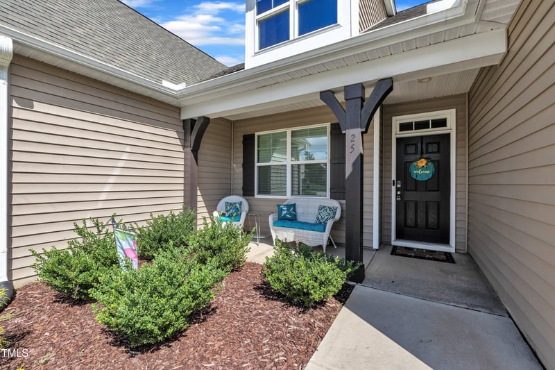 25 Bourne Dr, Franklinton, NC 27525