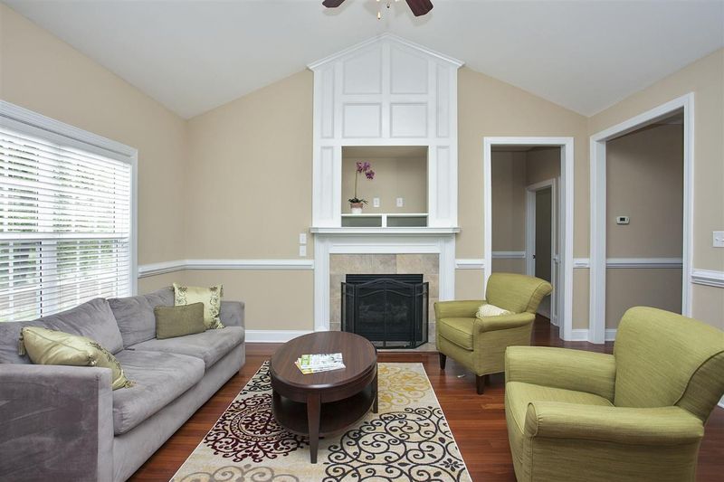 25 Box Grove Ct, Clayton, NC 27527