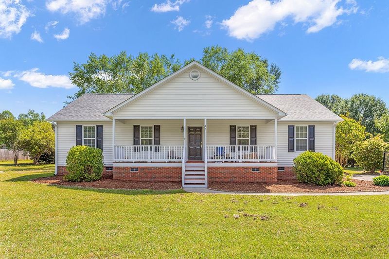 25 Cabin Bar Dr, Clayton, NC 27520
