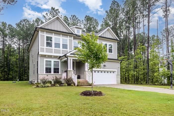 25 Cackling Way, Zebulon, NC 27597