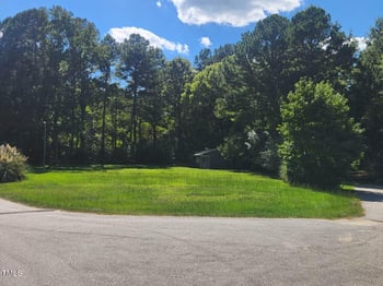 25 Carriage Cir, Louisburg, NC 27549