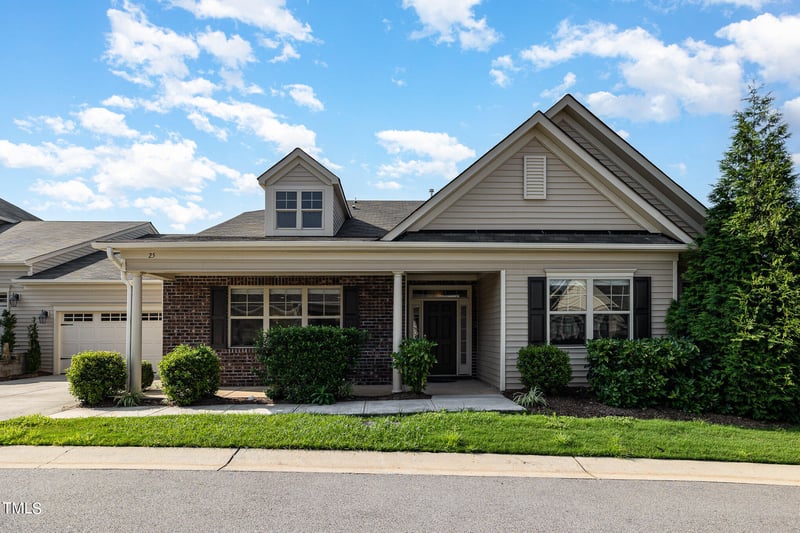25 W Catalina Ct, Clayton, NC 27527