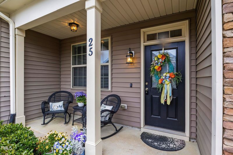 25 Cedar Hollow Dr, Garner, NC 27529
