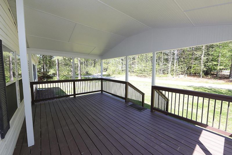 25 Chase Dr, Youngsville, NC 27596