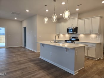 25 Cloudberry Ct, Clayton, NC 27520