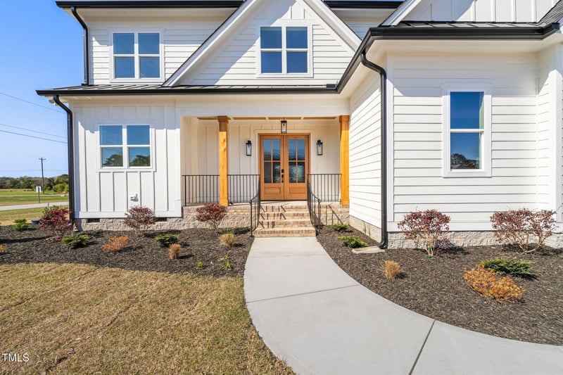 25 Constitution Ave, Smithfield, NC 27577