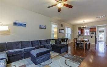 25 Danbury Ct, Pittsboro, NC 27312