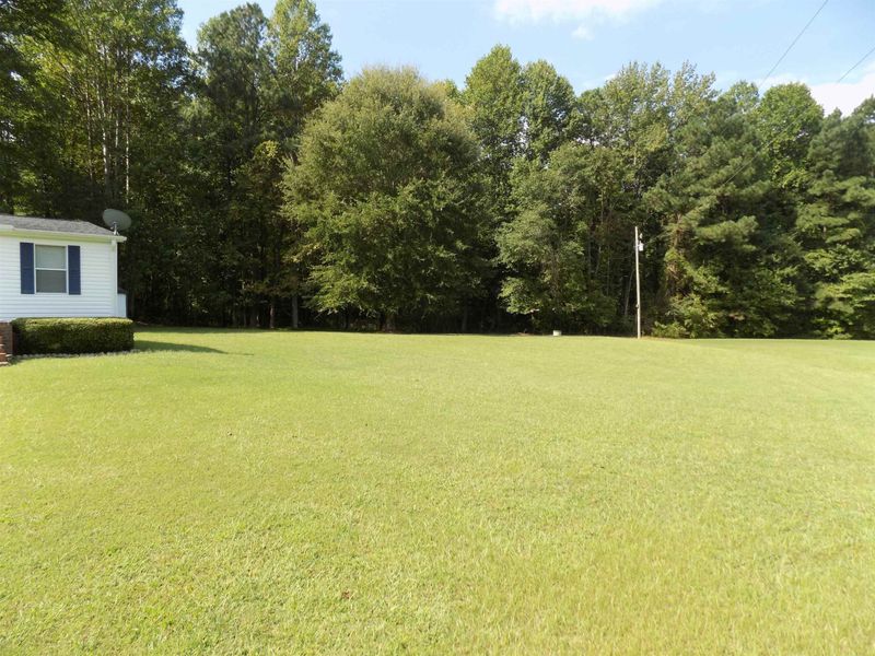25 Deerland Dr, Zebulon, NC 27597