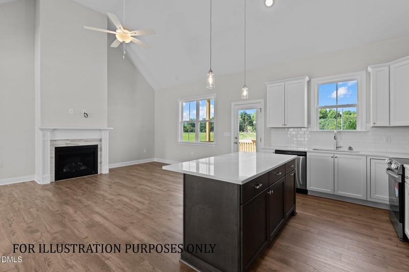 25 Diamond Creek Dr, Zebulon, NC 27597