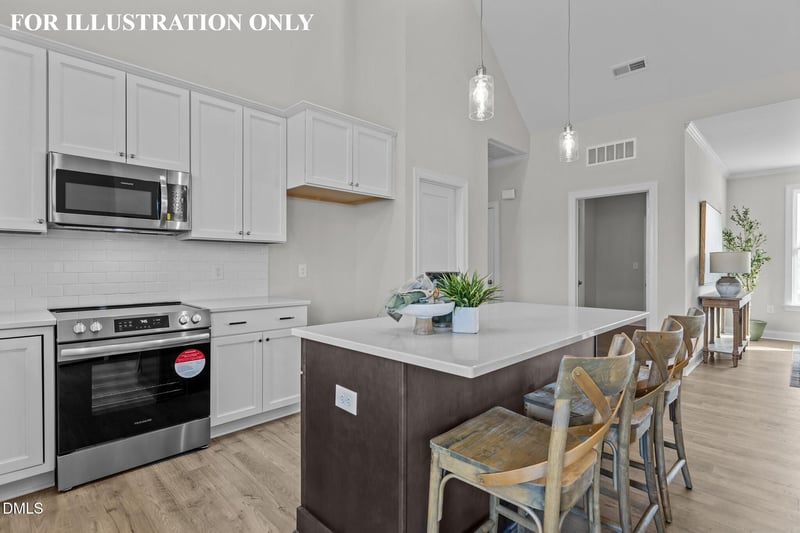 25 Diamond Creek Dr, Zebulon, NC 27597