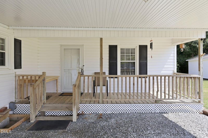 25 Eugene Jernigan Rd, Dunn, NC 28334