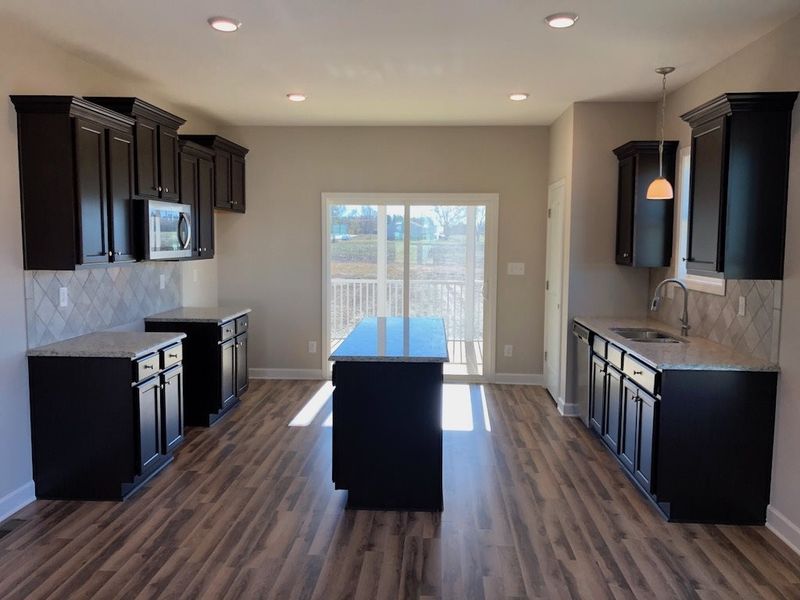 25 Fender Dr, Zebulon, NC 27597