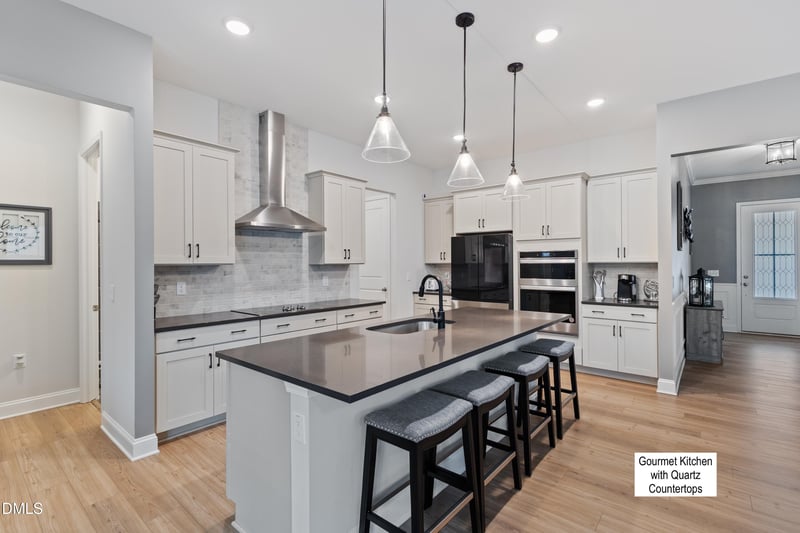 25 Gadwall Ct, Zebulon, NC 27597