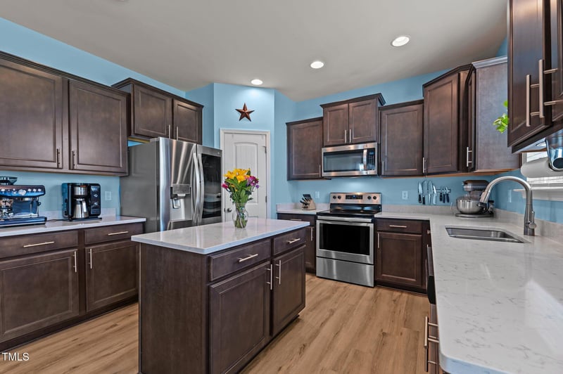 25 Gallery Park Dr, Franklinton, NC 27525