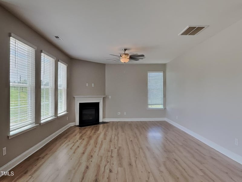 25 Gallery Park Dr, Franklinton, NC 27525