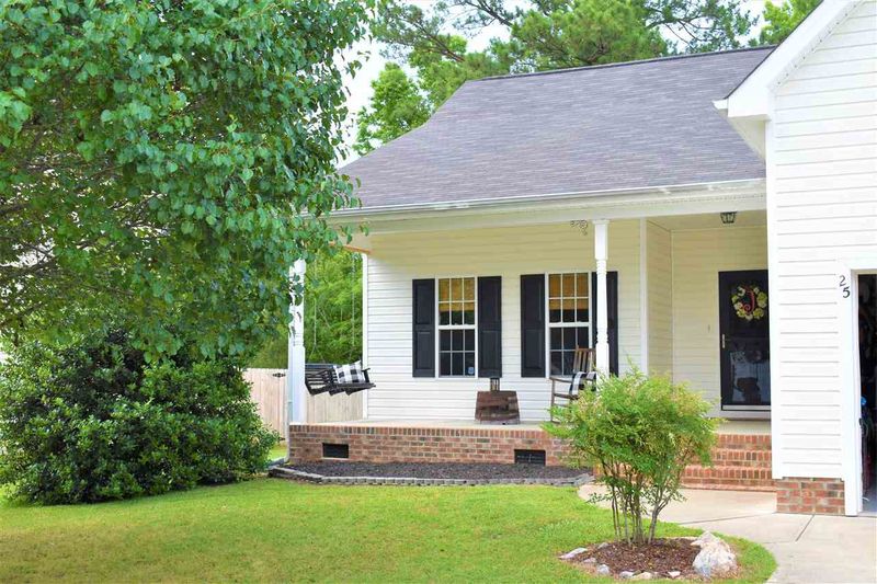 25 Glen Meadow Dr, Angier, NC 27501