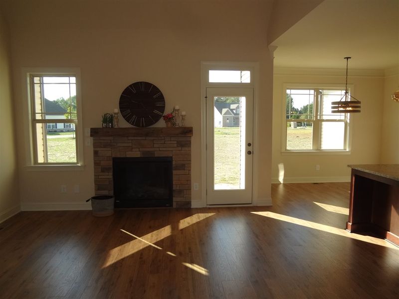 25 Hall Dr, Youngsville, NC 27596