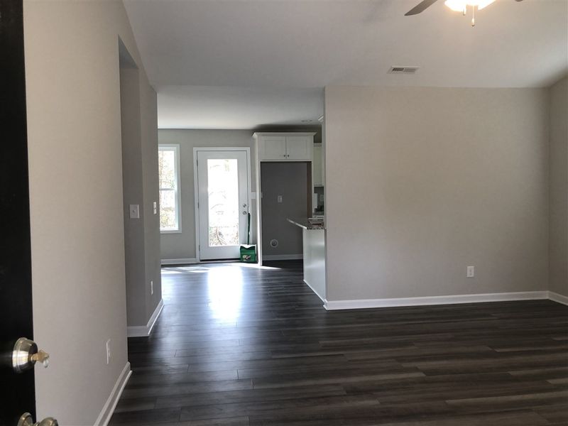 25 Iris Dr, Four Oaks, NC 27524