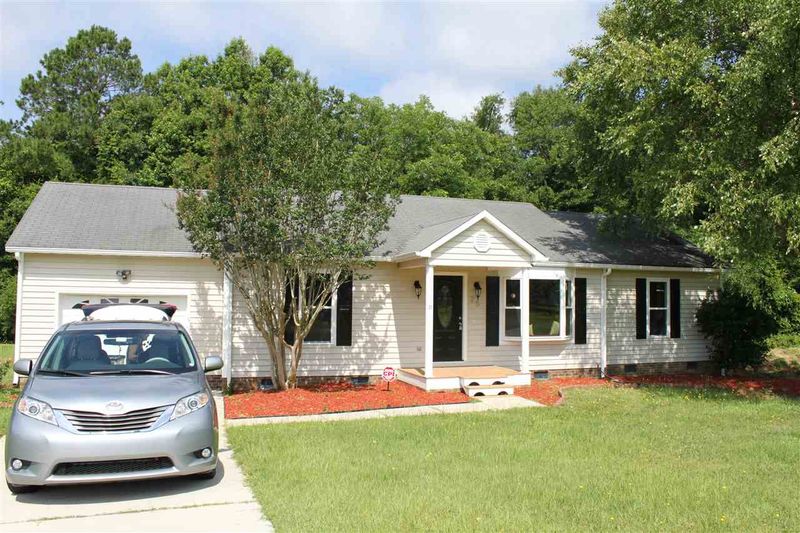 25 Kinnis Creek Dr, Angier, NC 27501