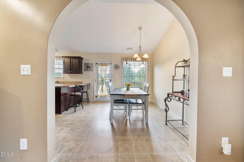 25 Lawrence Ct, Smithfield, NC 27577