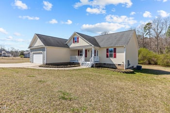 25 Mannford Ln, Angier, NC 27501
