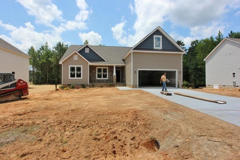 25 Midlavian Dr, Franklinton, NC 27525