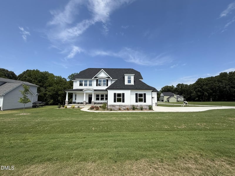 25 Mineral Springs Way, Benson, NC 27504