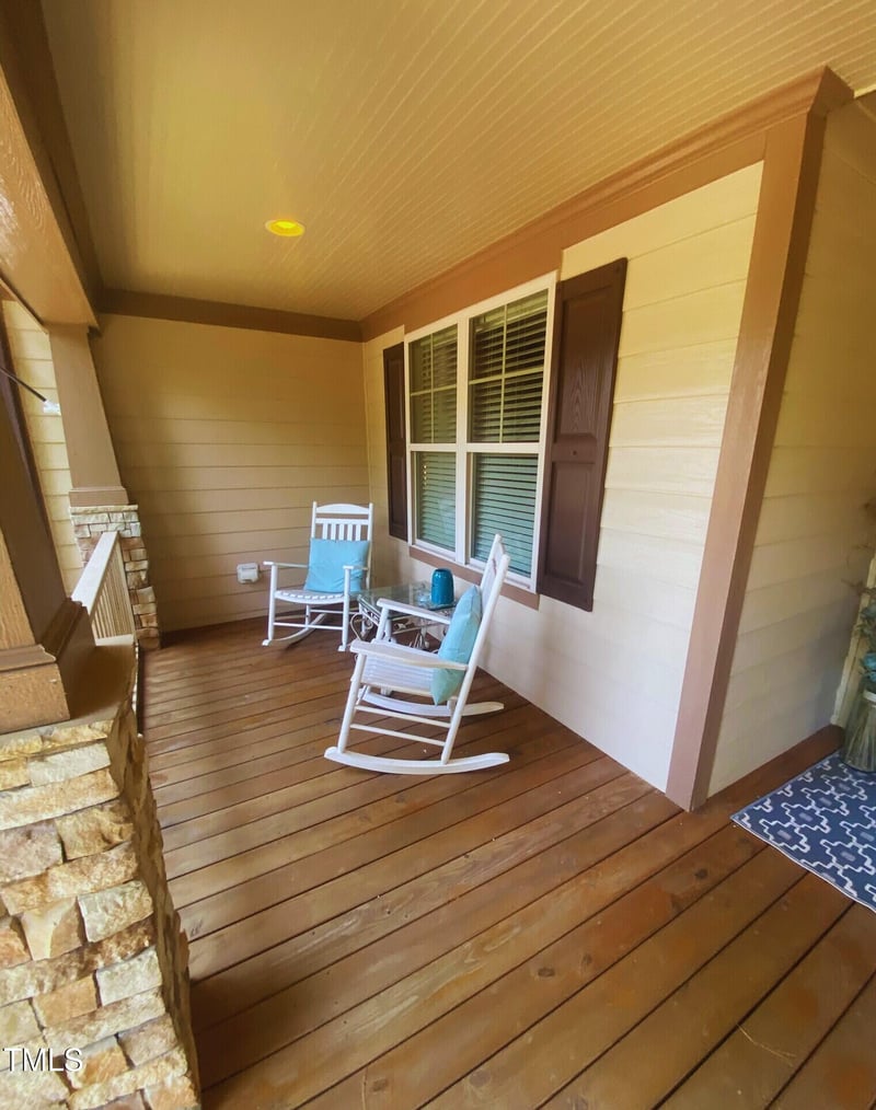 25 Paddy Ln, Youngsville, NC 27596