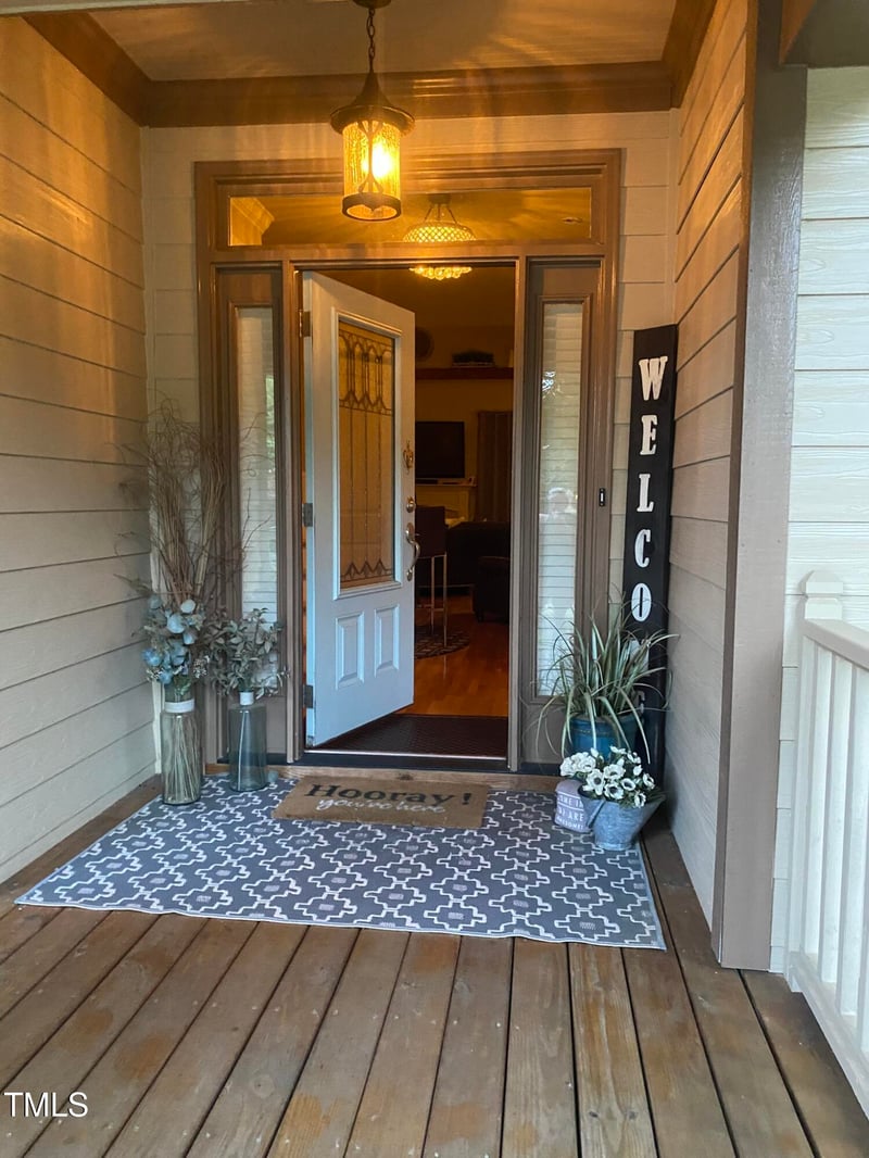 25 Paddy Ln, Youngsville, NC 27596