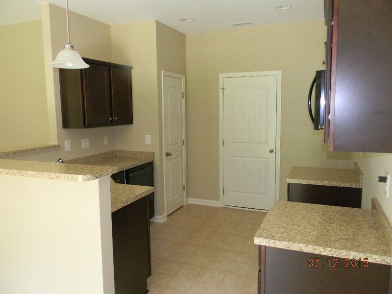 25 Ridgemont Dr, Franklinton, NC 27525